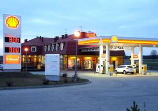 Отель Hotel i Restauracja Jaskolka Alojzów-0
